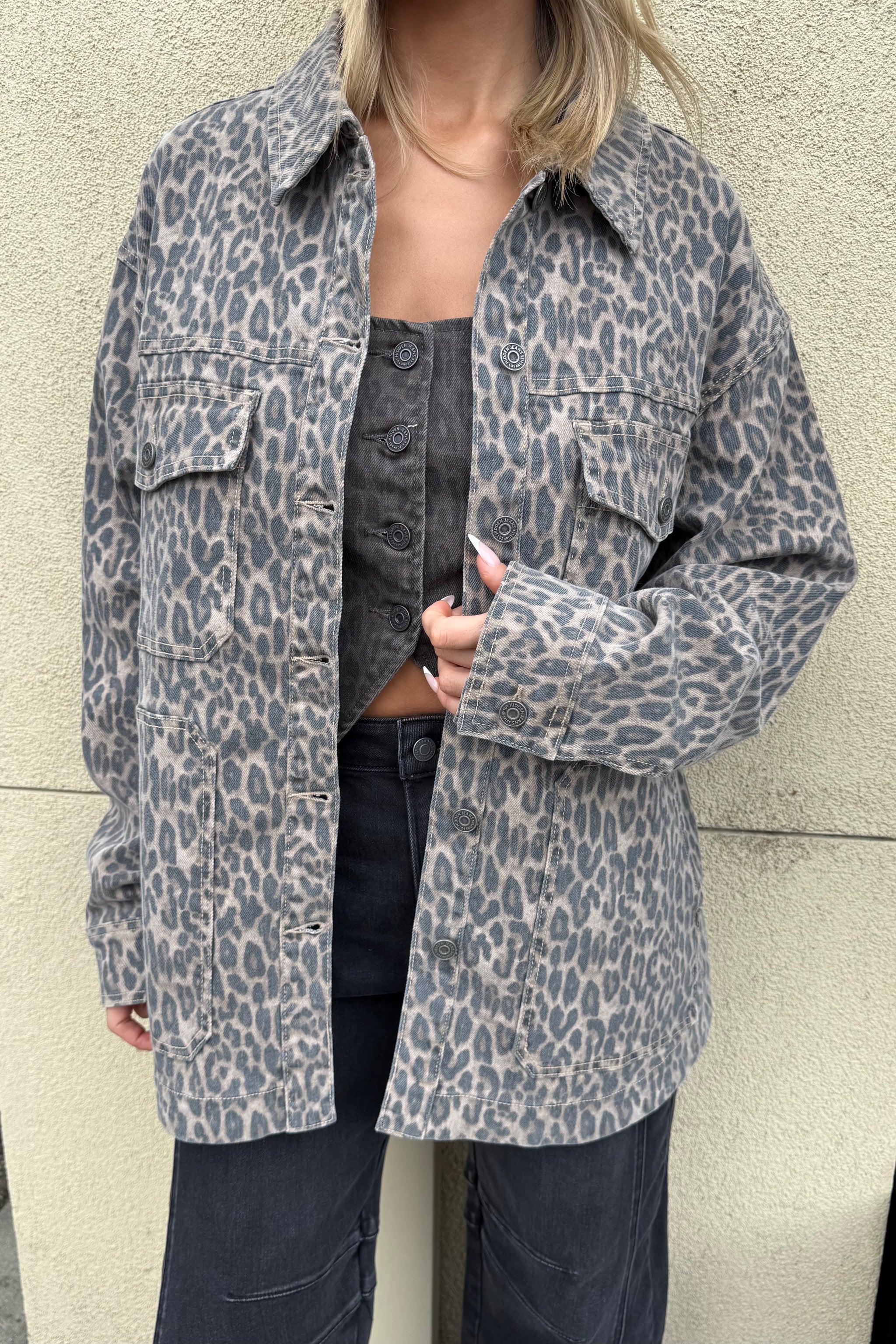 LEONA PRINTED DENIM JACKET – Violet Muse Boutique