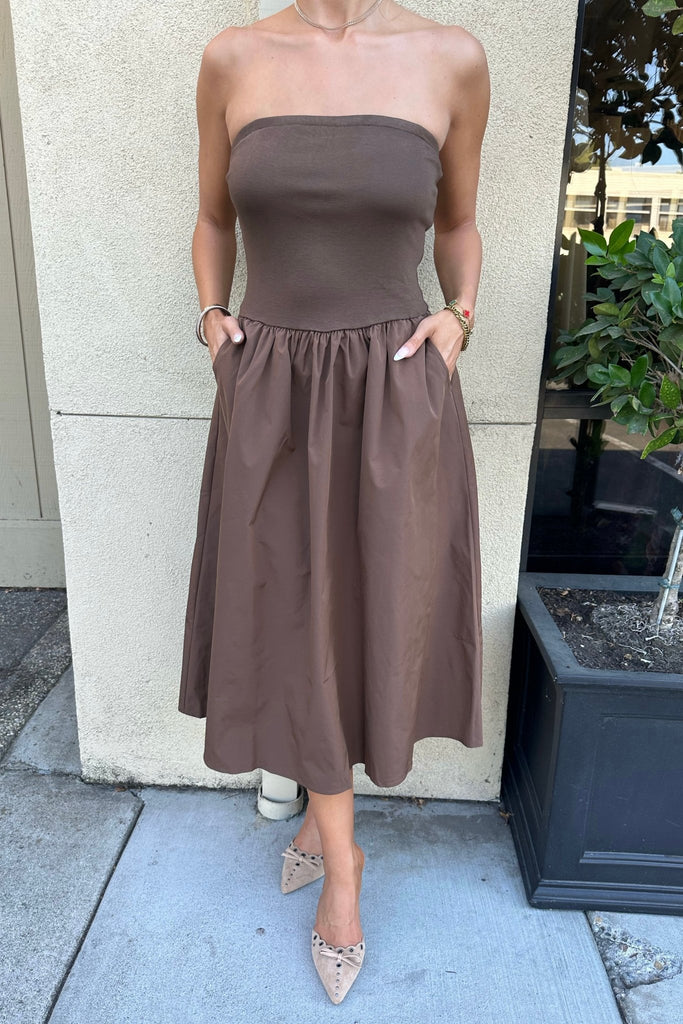 BEXLEY STRAPLESS DRESS - Violet Muse Boutique