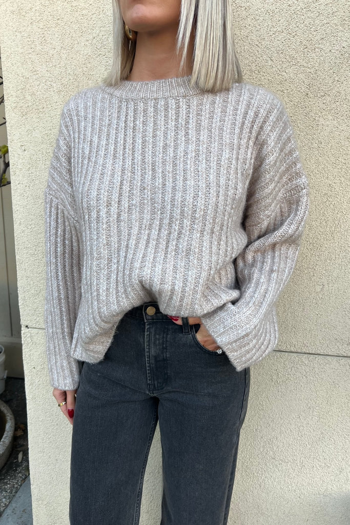 BILLIE BEIGE SWEATER - Violet Muse Boutique