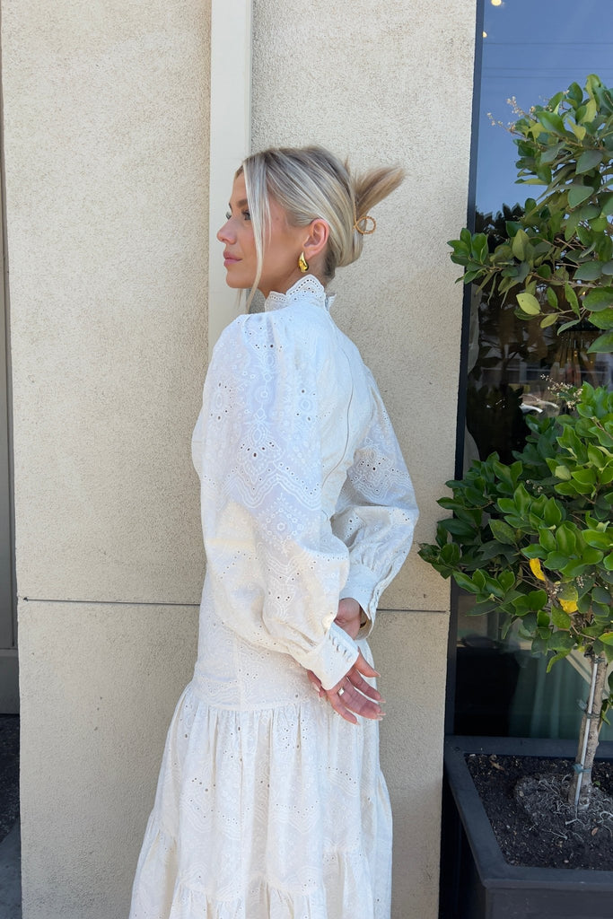 COSTA WYN EMBROIDERED LACE TOP - Violet Muse Boutique