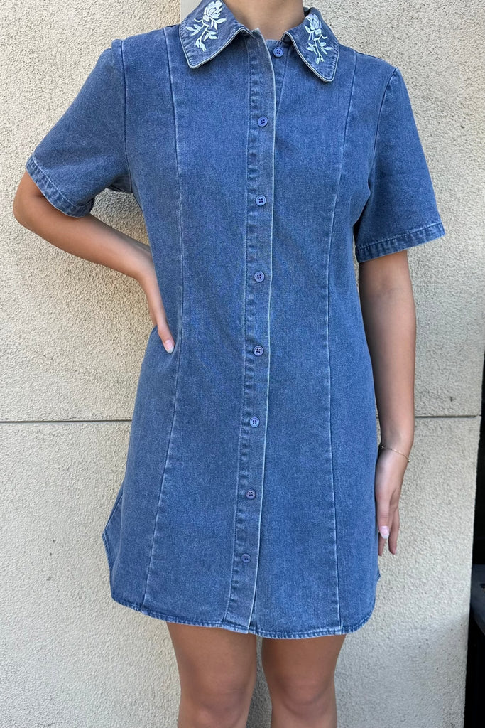 DALARI EMBROIDERED COLLAR DENIM DRESS - Violet Muse Boutique