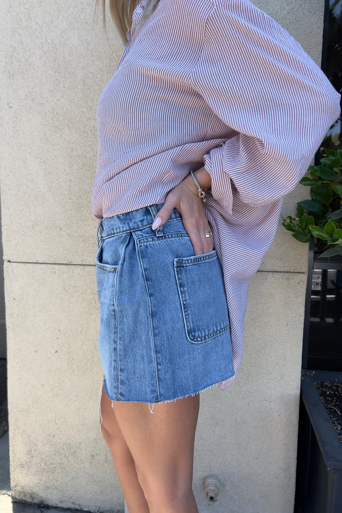 DREE MEDIUM WASH DENIM SHORTS - Violet Muse Boutique