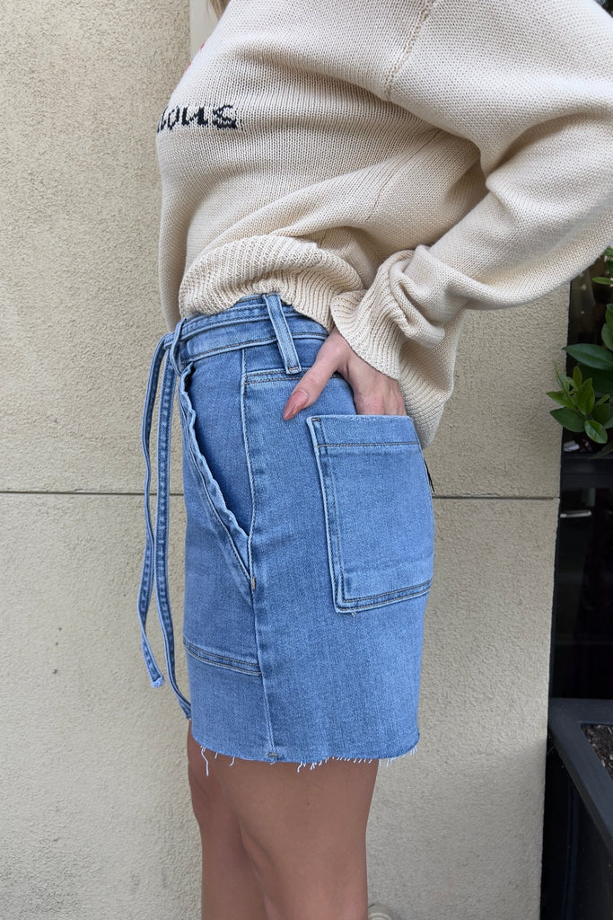 JAXIE MEDIUM WASH DENIM SHORTS - Violet Muse Boutique