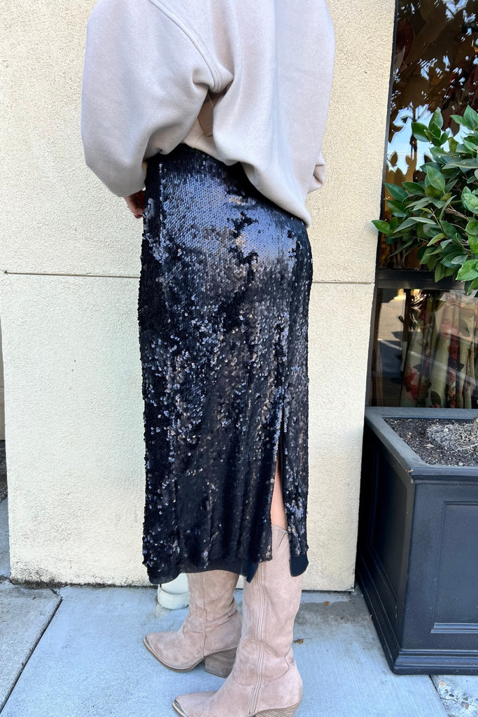JOYLEE BLACK SEQUIN SKIRT - Violet Muse Boutique