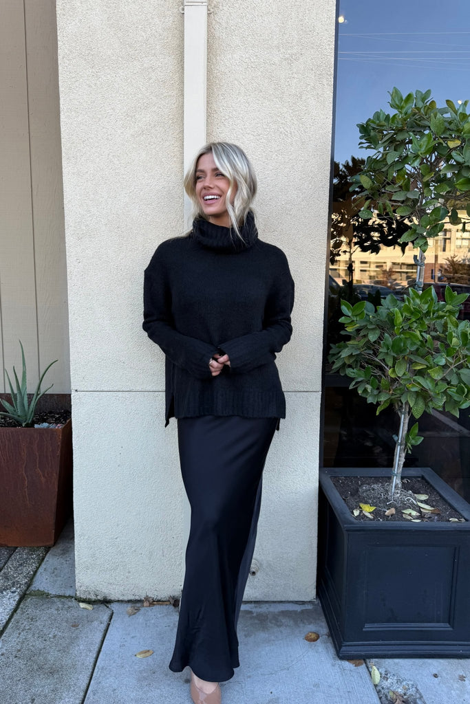 KAIYA BLACK SLIP SKIRT - Violet Muse Boutique