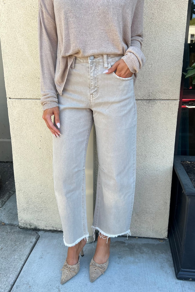 RAYWYN BARREL LEG DENIM JEANS - Violet Muse Boutique