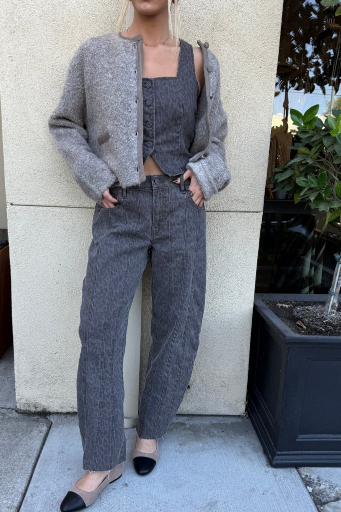 REVA BARREL DENIM LEOPARD JEANS - Violet Muse Boutique