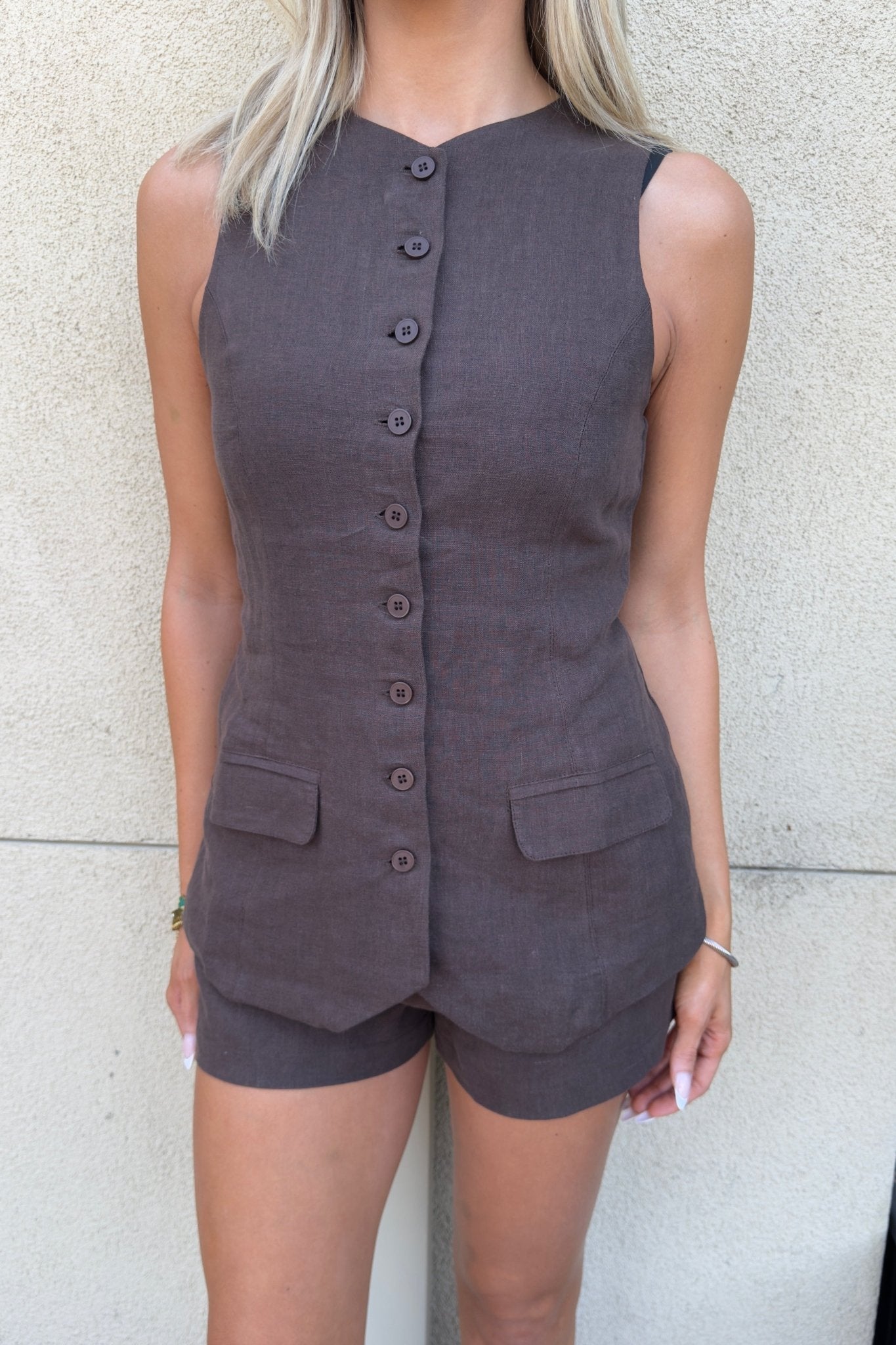 SERENAH LINEN VEST – Violet Muse Boutique