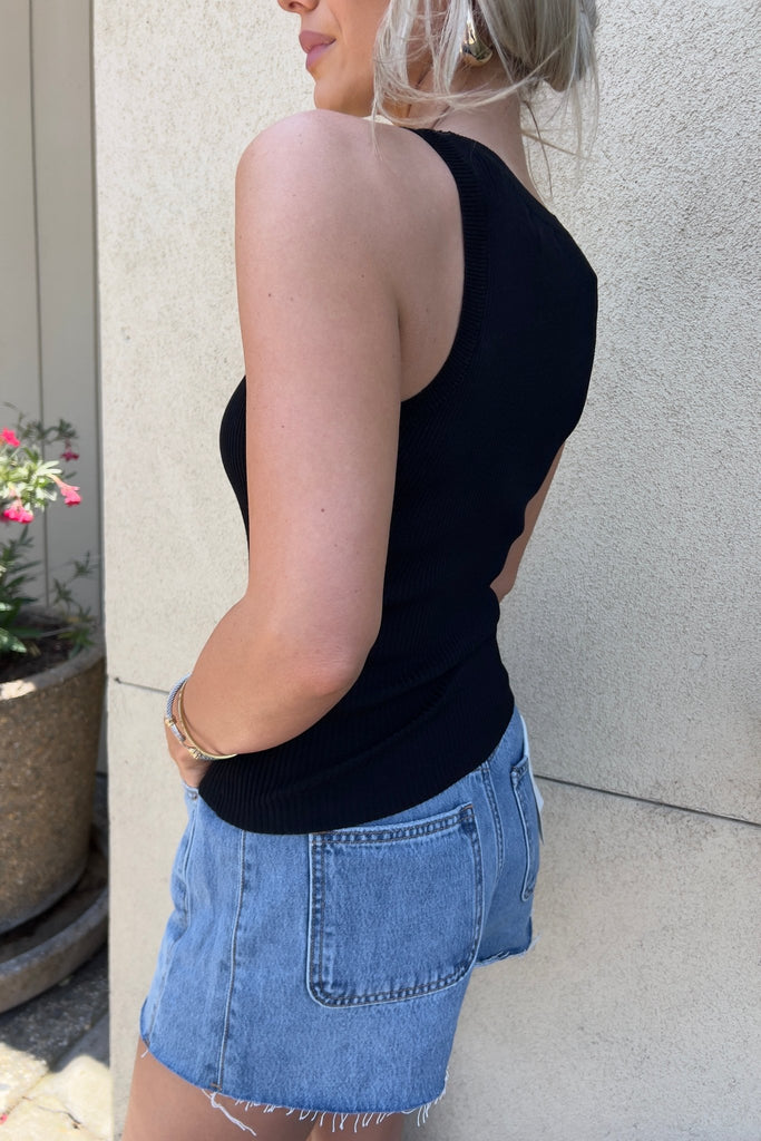 SONIVA BLACK TANK TOP - Violet Muse Boutique