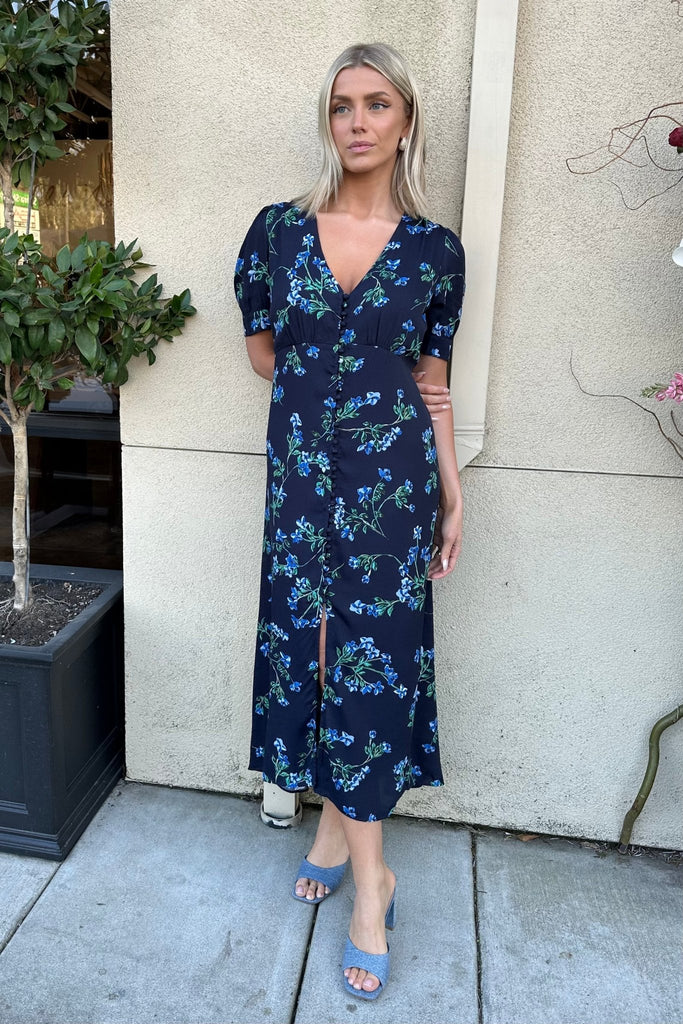 STARRY COVE FLORAL DRESS - Violet Muse Boutique