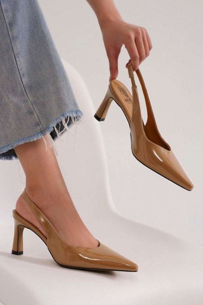 TRIANA SLINGBACK PUMPS - Violet Muse Boutique